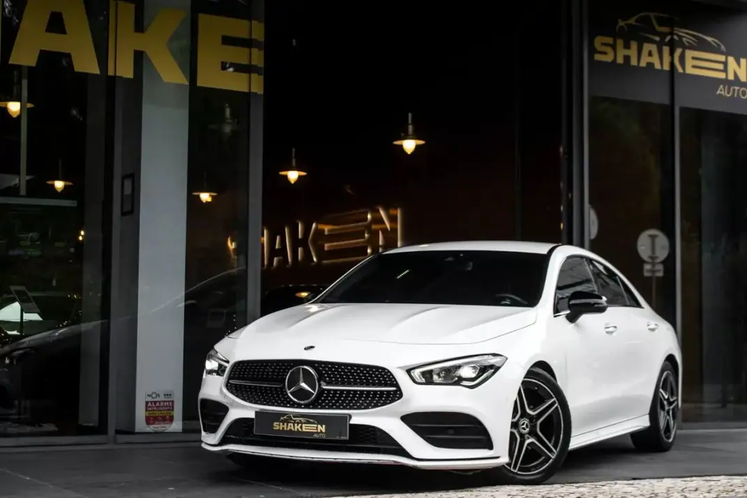 Mercedes-Benz CLA 180 2023 - 31750 EUR, 131927 km - AUTO.MOTO.pt - 131927km - foto 1 de 41