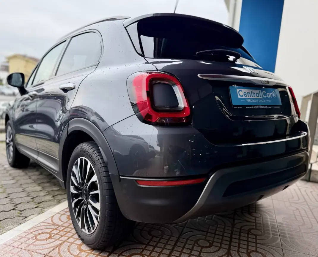 Fiat 500X 2023 - 17950 EUR, 56000 km - AUTO.MOTO.pt - 56000km - foto 7 de 25