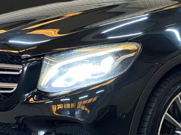 Mercedes-Benz GLC 250 2016 - 25450 EUR, 376930 km - AUTO.MOTO.pt - 376930km - foto 5 de 20