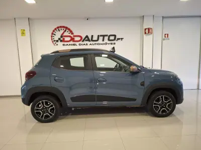 Dacia Spring 2024 - 15750 EUR, 24200 km - 24200km - foto 3 de 11