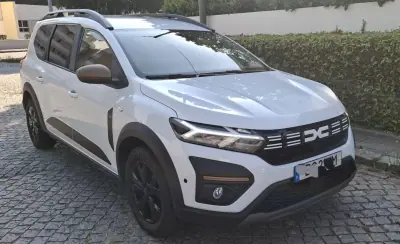 Dacia Jogger 2024 - 21500 EUR, 98000 km - AUTO.MOTO.pt - 98000km - foto 7 de 12