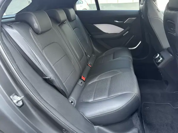 Jaguar I-Pace 2018 - 27900 EUR, 113000 km - AUTO.MOTO.pt - 113000km - foto 43 de 59
