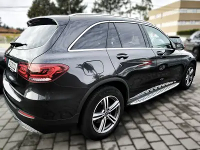 Mercedes-Benz GLC 200 2020 - 37950 EUR, 150427 km - AUTO.MOTO.pt - 150427km - foto 4 de 17