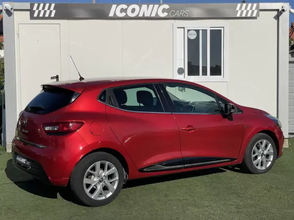 Renault Clio 2019 - 11990 EUR, 89900 km - AUTO.MOTO.pt - 89900km - foto 3 de 27