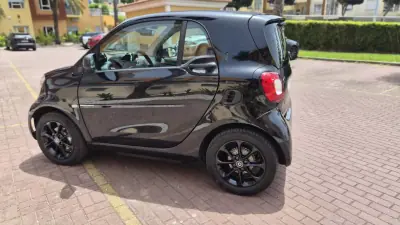 Smart ForTwo Coupé 2023 - 13280 EUR, 15000 km - AUTO.MOTO.pt - 15000km - foto 5 de 11