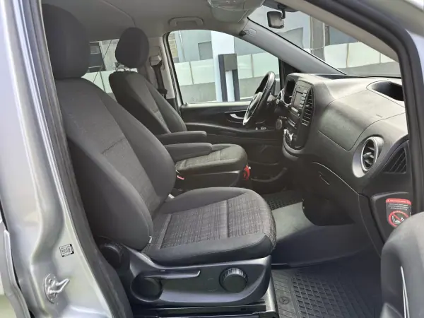 Mercedes-Benz Vito Tourer 2016 - 24900 EUR, 286000 km - AUTO.MOTO.pt - 286000km - foto 49 de 54