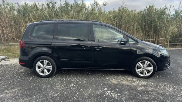 SEAT Alhambra 2016 - 18490 EUR, 204000 km - AUTO.MOTO.pt - 204000km - foto 4 de 22
