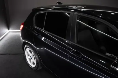 BMW 116 2018 — foto 5 de 15