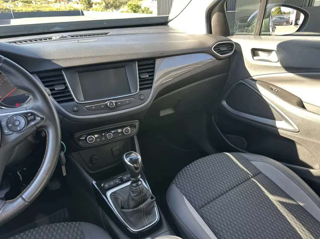 Opel Crossland X 2020 - 14900 EUR, 95000 km - 95000km - foto 40 de 51
