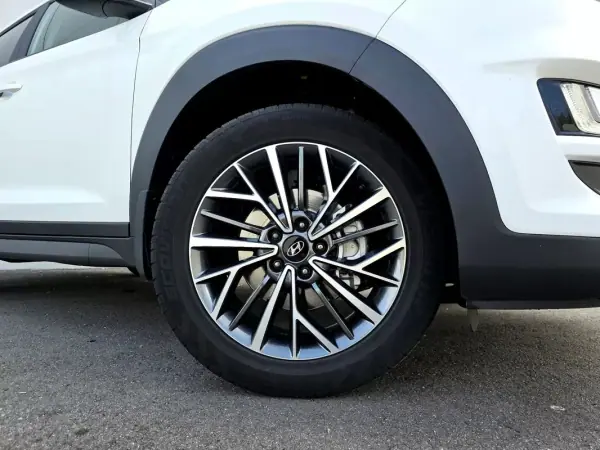 Hyundai Tucson 2019 - 18250 EUR, 137900 km - AUTO.MOTO.pt - 137900km - foto 11 de 31