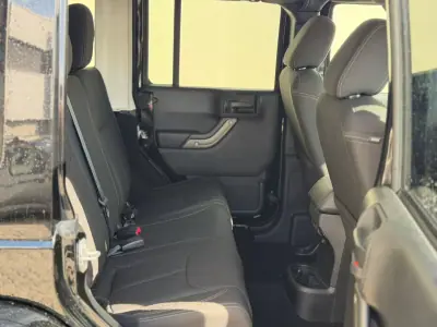 Jeep Wrangler Unlimited 2019 - 48500 EUR, 89000 km - AUTO.MOTO.pt - 89000km - foto 6 de 10