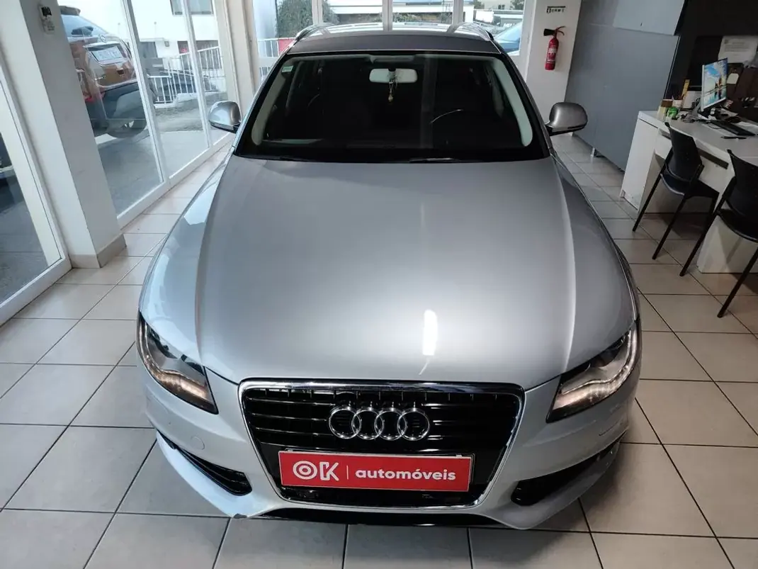 Audi A4 Avant 2009 - 12950 EUR, 231500 km - AUTO.MOTO.pt - 231500km - foto 5 de 36