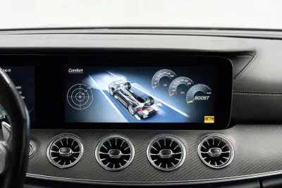 Mercedes-Benz AMG GT 2019 - 139950 EUR, 38000 km - AUTO.MOTO.pt - 38000km - foto 47 de 59