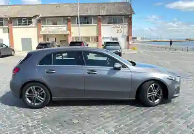 Mercedes-Benz A 180 2020 - 23900 EUR, 43000 km - 43000km - foto 2 de 13