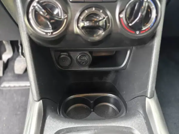 Peugeot 2008 2018 - 10399 EUR, 110600 km - AUTO.MOTO.pt - 110600km - foto 36 de 38