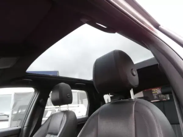Land Rover Discovery Sport 2017 - 22500 EUR, 165585 km - AUTO.MOTO.pt - 165585km - foto 29 de 37
