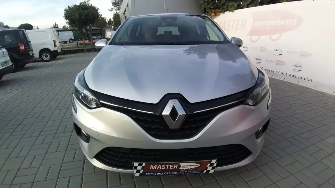 Renault Clio 2020 - 13690 EUR, 114437 km - AUTO.MOTO.pt - 114437km - foto 18 de 42