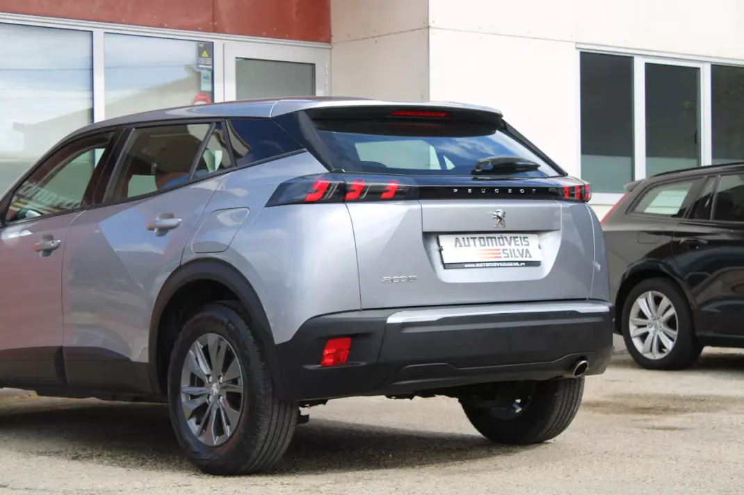 Peugeot 2008 2022 - 14990 EUR, 165000 km - AUTO.MOTO.pt - 165000km - foto 11 de 22