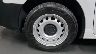 Citroën Berlingo 2018 - 17990 EUR, 67000 km - AUTO.MOTO.pt - 67000km - foto 29 de 42