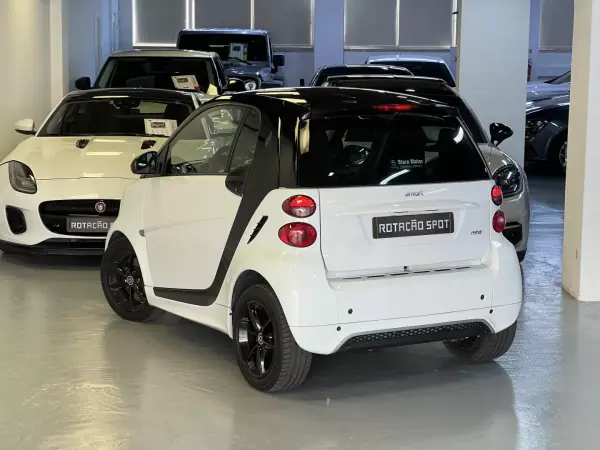 Smart ForTwo Coupé 2013 - 7990 EUR, 165000 km - AUTO.MOTO.pt - 165000km - foto 3 de 47