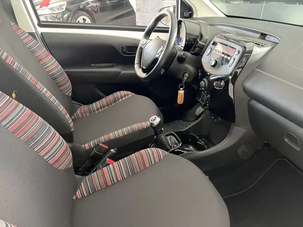 Citroën C1 2020 - 9800 EUR, 67008 km - AUTO.MOTO.pt - 67008km - foto 7 de 19