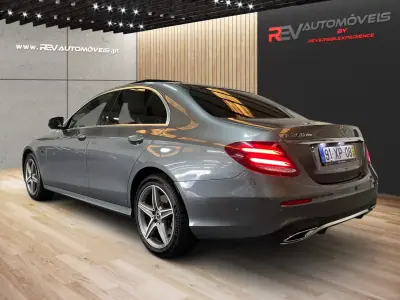 Mercedes-Benz E 300 2019 — foto 4 de 20