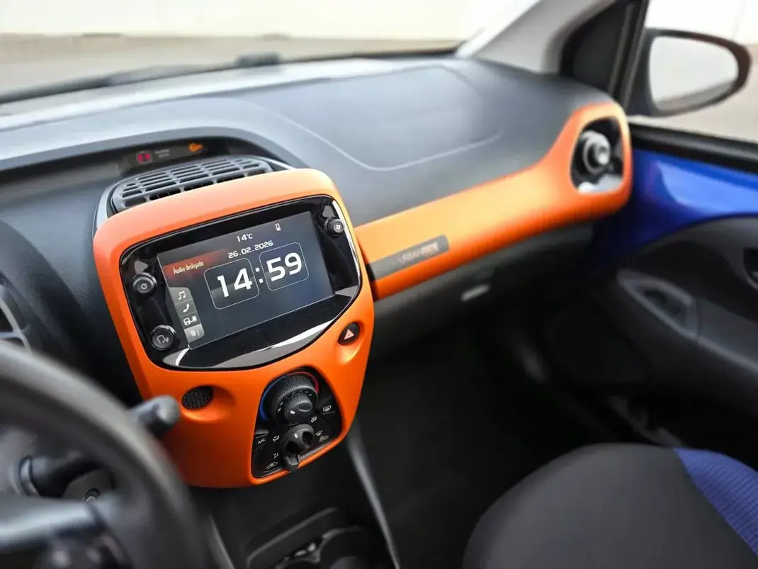 Citroën C1 2018 - 9900 EUR, 84800 km - AUTO.MOTO.pt - 84800km - foto 24 de 40