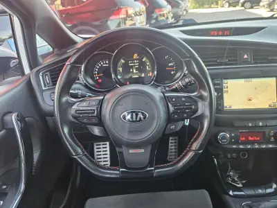 Kia Ceed 2015 - 15900 EUR, 113000 km - 113000km - foto 29 de 31
