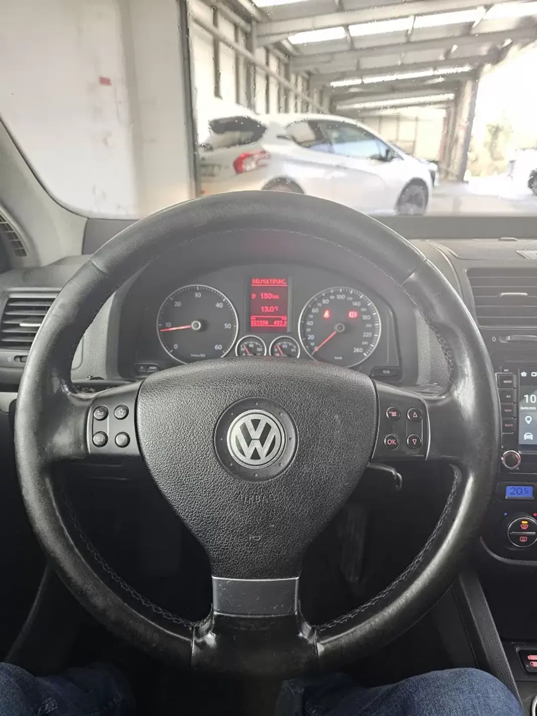 Volkswagen Golf Variant 2008 - 4250 EUR, 321338 km - AUTO.MOTO.pt - 321338km - foto 18 de 26