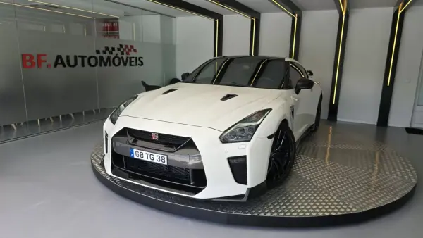 Nissan GT-R 2017 - 149950 EUR, 50238 km - AUTO.MOTO.pt - 50238km - foto 17 de 57