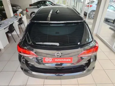 Opel Astra Sports Tourer 2016 - 8890 EUR, 174600 km - AUTO.MOTO.pt - 174600km - foto 9 de 33