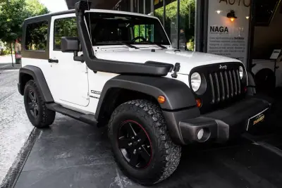 Jeep Wrangler 2008 - 30990 EUR, 142871 km - AUTO.MOTO.pt - 142871km - foto 5 de 29