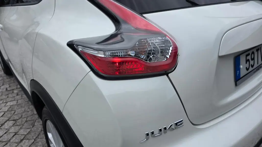 Nissan Juke 2017 - 13990 EUR, 46000 km - AUTO.MOTO.pt - 46000km - foto 5 de 26