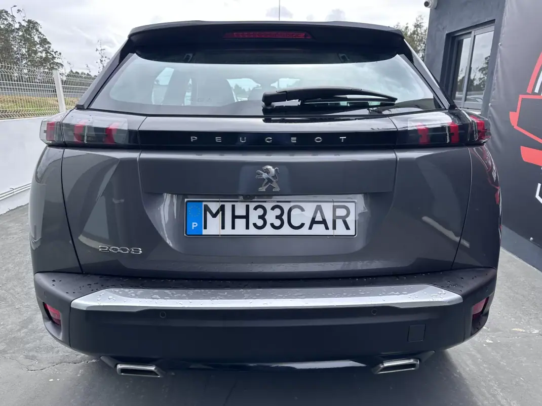 Peugeot 2008 2021 - 14900 EUR, 180000 km - AUTO.MOTO.pt - 180000km - foto 9 de 43