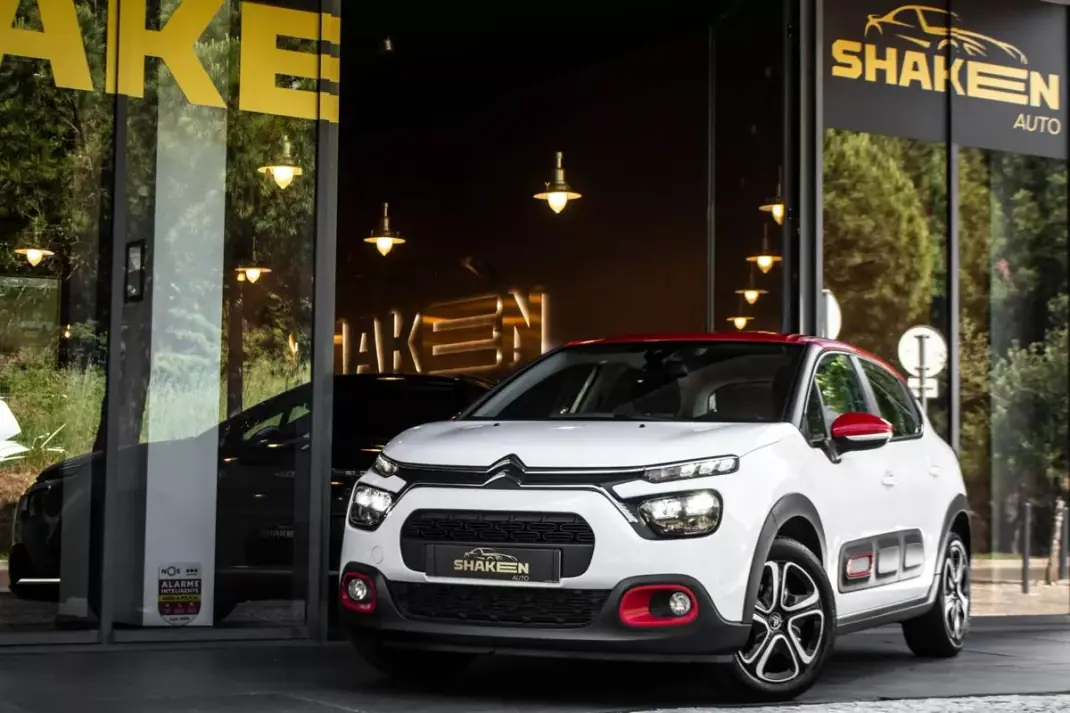 Citroën C3 2021 - 12900 EUR, 139683 km - AUTO.MOTO.pt - 139683km - foto 1 de 37