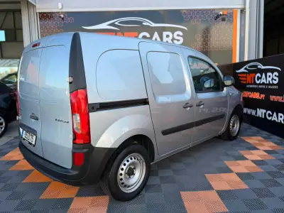 Mercedes-Benz Citan 109 cdi longa c/iva 2019 - 11900 EUR, 153847 km - AUTO.MOTO.pt - 153847km - foto 2 de 13
