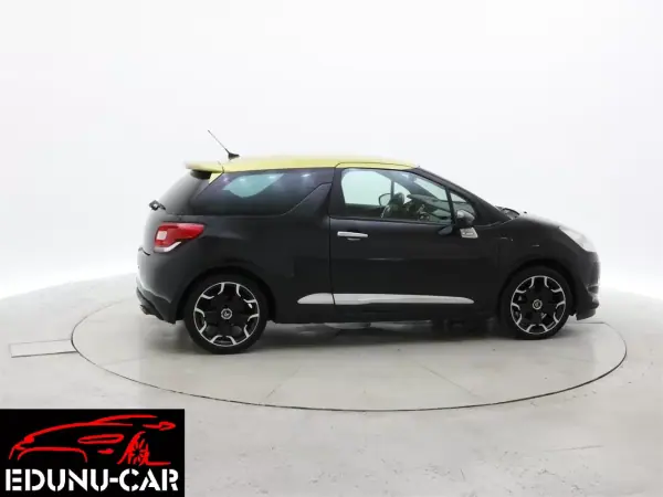 Citroën DS3 2010 - 7500 EUR, 145000 km - AUTO.MOTO.pt - 145000km - foto 4 de 7