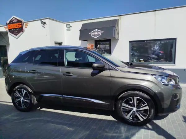 Peugeot 3008 2019 - 19450 EUR, 40945 km - AUTO.MOTO.pt - 40945km - foto 4 de 22