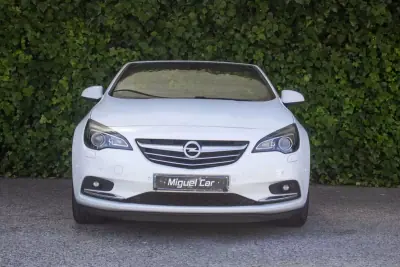 Opel Cascada 2014 - 14900 EUR, 180000 km - AUTO.MOTO.pt - 180000km - foto 3 de 17