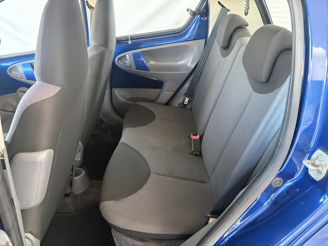 Toyota Aygo 2008 - 4750 EUR, 150655 km - AUTO.MOTO.pt - 150655km - foto 7 de 10