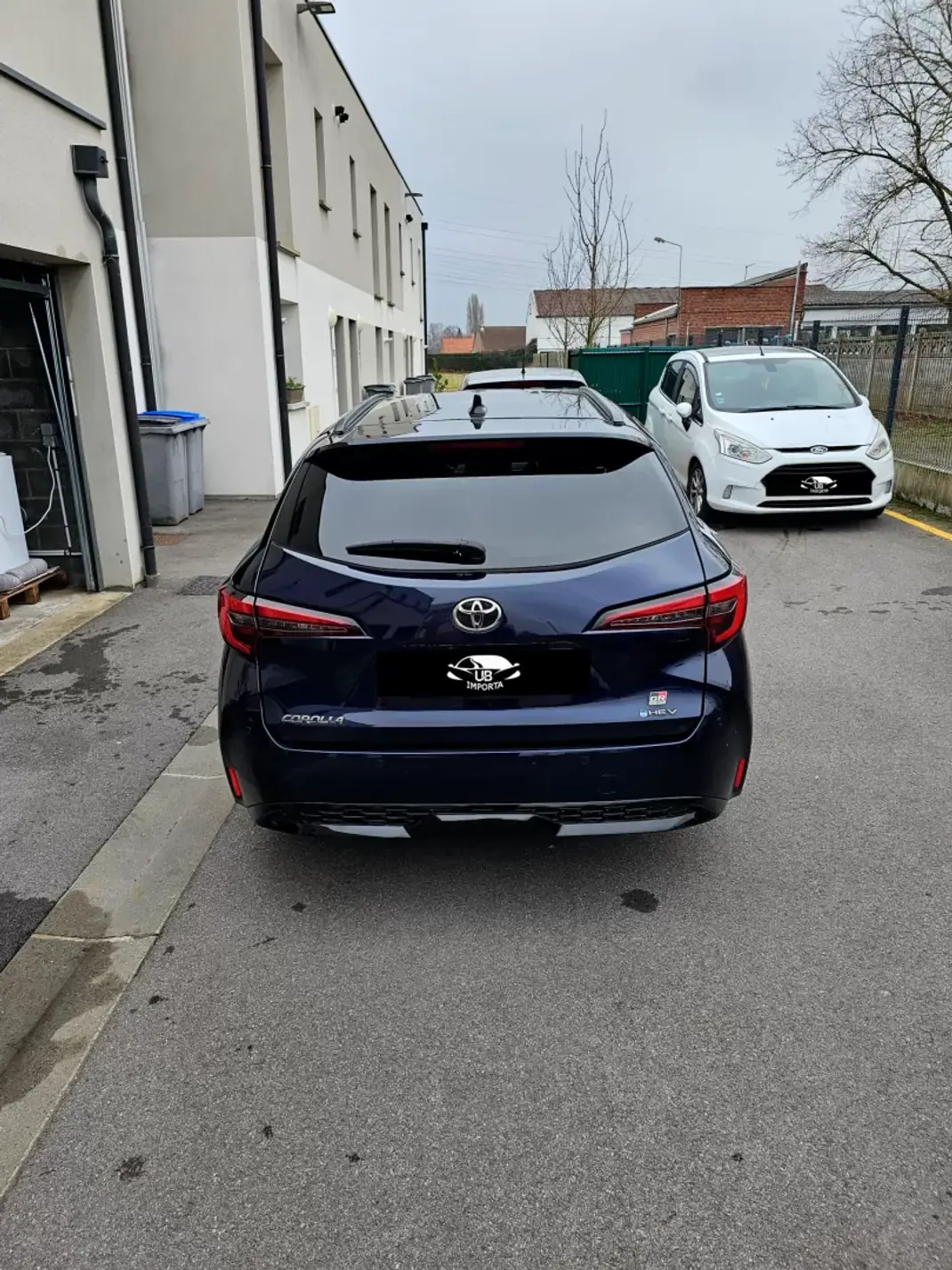 Toyota Corolla Touring Sports 2024 - 33999 EUR, 27985 km - AUTO.MOTO.pt - 27985km - foto 5 de 17