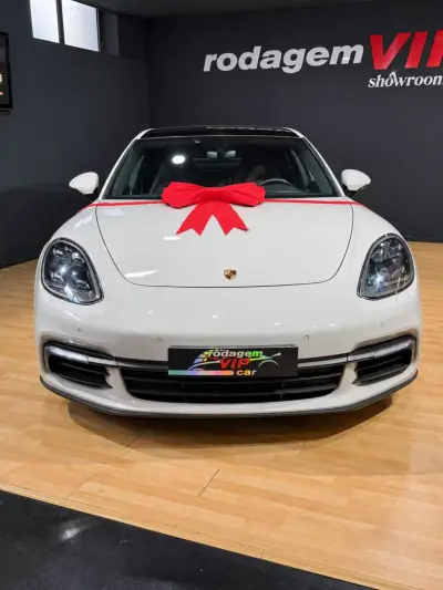 Porsche Panamera 2017 - 64990 EUR, 110163 km - 110163km - foto 1 de 15