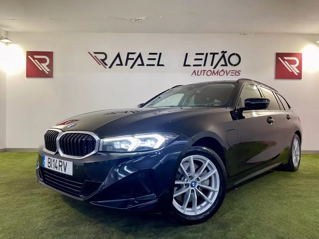 BMW 320 2024 - 34500 EUR, 48000 km - AUTO.MOTO.pt - 48000km - foto 1 de 40