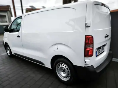 Peugeot Expert 1.5 BlueHdi L2H1 Pro Standard 2020 - 17950 EUR, 105997 km - AUTO.MOTO.pt - 105997km - foto 12 de 46