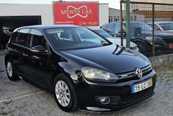 Volkswagen Golf 1.6 TDi Confortline 2010 Diesel