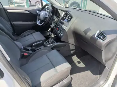 Citroën C4 2014 - 8250 EUR, 133197 km - AUTO.MOTO.pt - 133197km - foto 23 de 27
