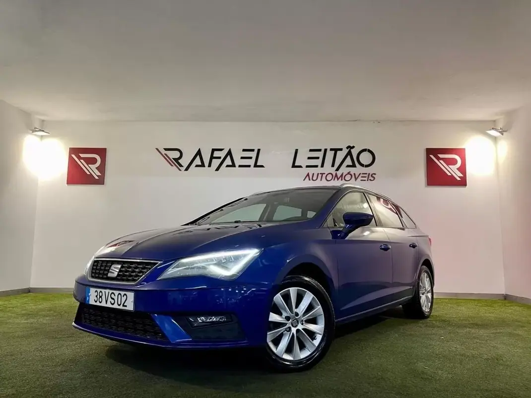 SEAT Leon ST 2018 - 11750 EUR, 195000 km - AUTO.MOTO.pt - 195000km - foto 1 de 35