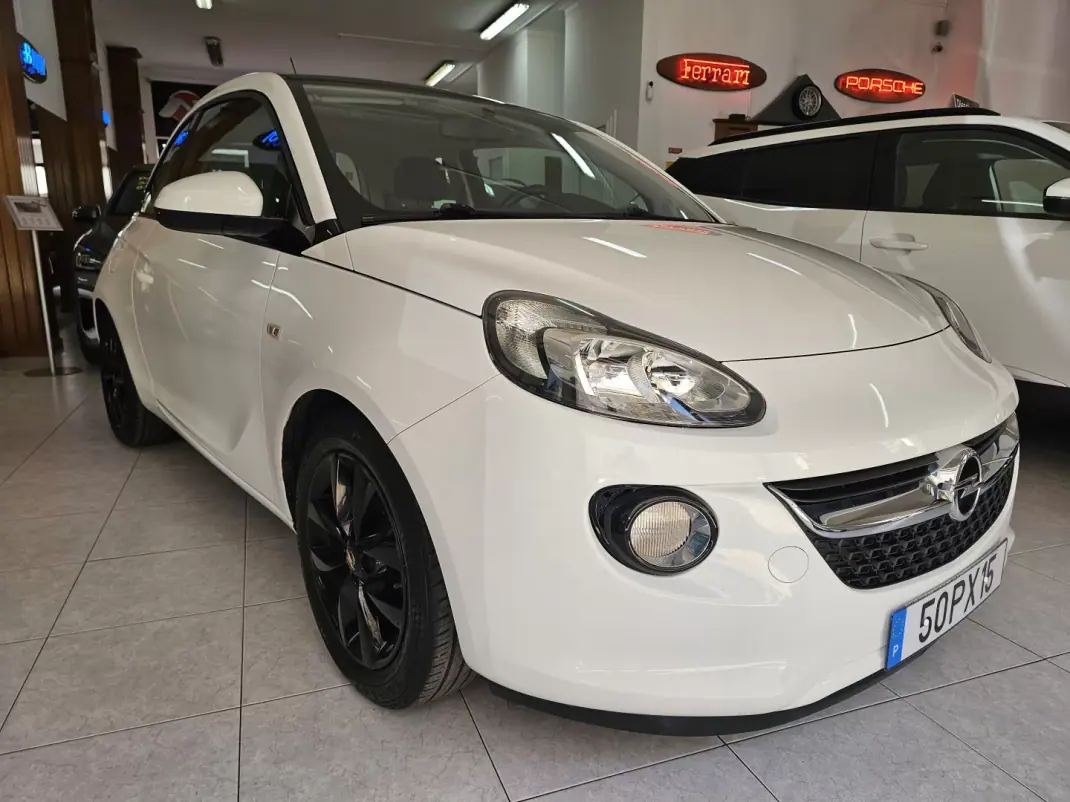Opel Adam 2015 - 12500 EUR, 39200 km - AUTO.MOTO.pt - 39200km - foto 1 de 13