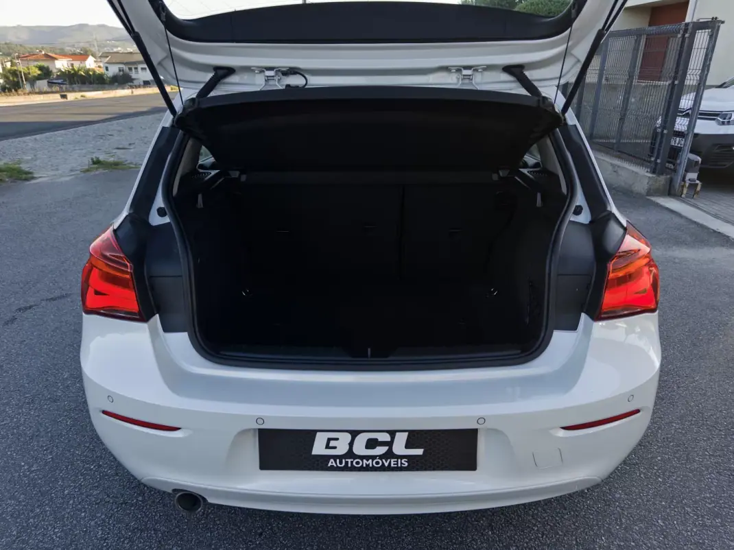 BMW 116 2016 - 14990 EUR, 159000 km - 159000km - foto 9 de 37