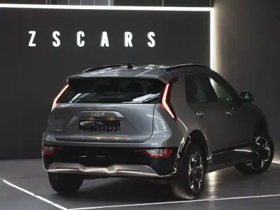 Kia e-Niro 2022 - 25990 EUR, 60682 km - AUTO.MOTO.pt - 60682km - foto 7 de 19